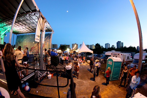Bulls On The Beach 2012